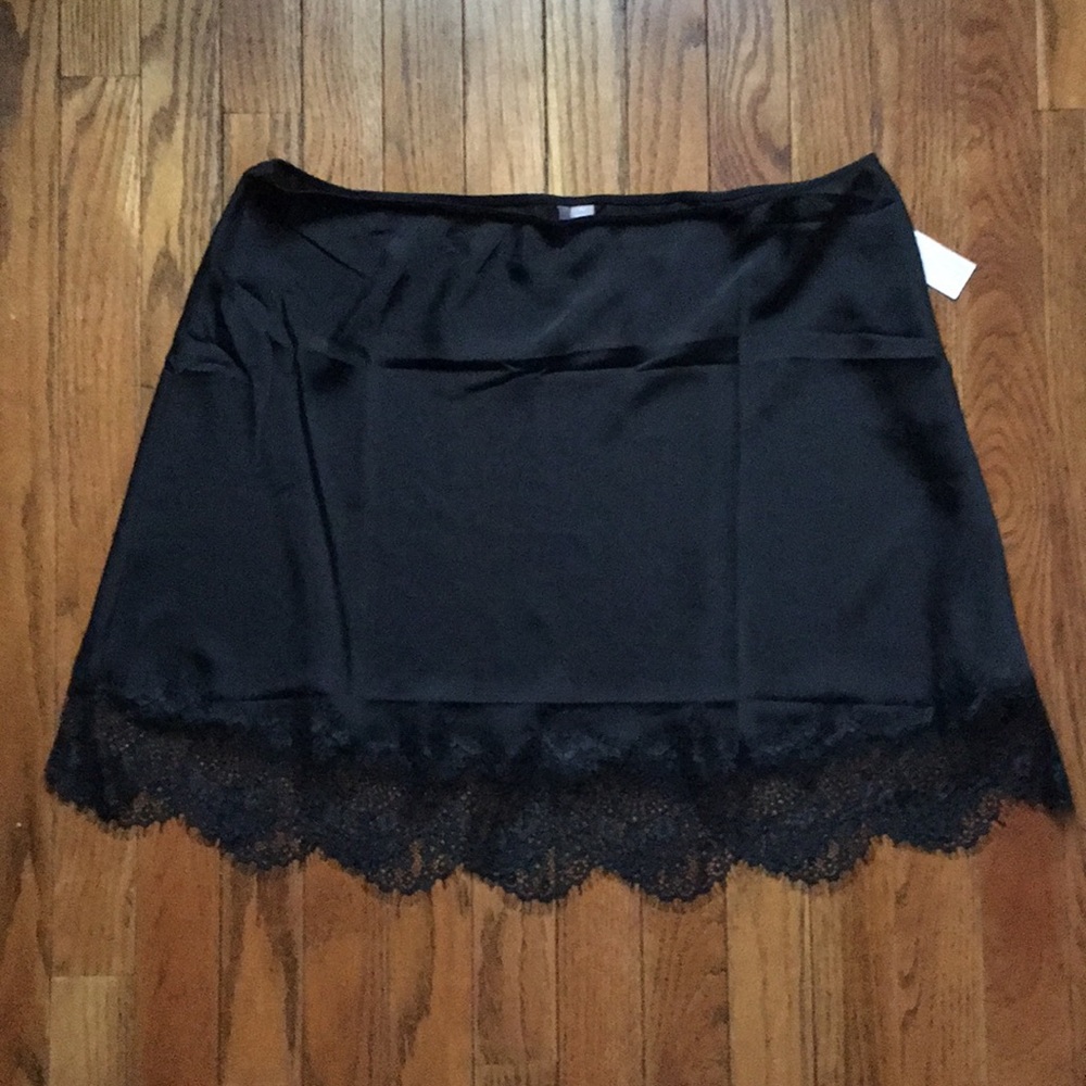 Chelsea 28 Skirt Slip